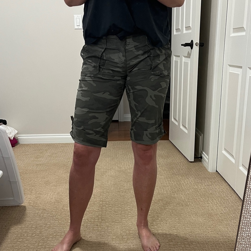 Camouflage womens Shorts